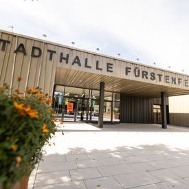 Stadthalle Fassade Prefa