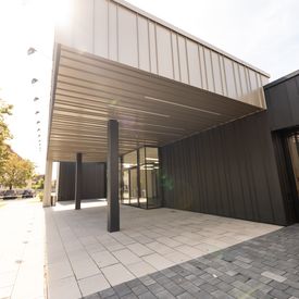 Stadthalle Fassade Prefa
