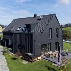 EFH Dach und Fassade Eternit